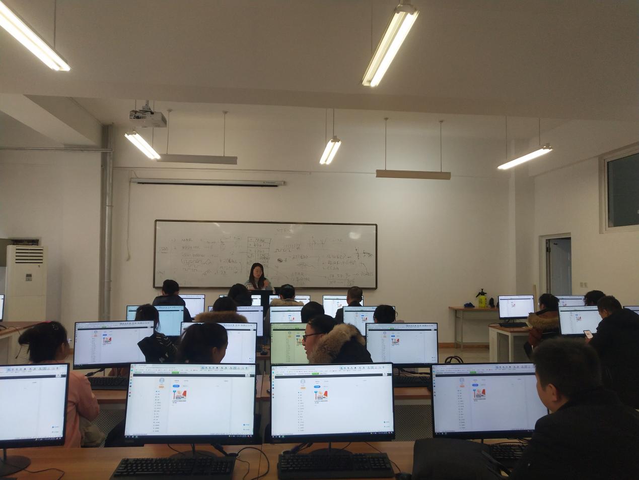 5683bea236e52f7a968f40eb2c3404e